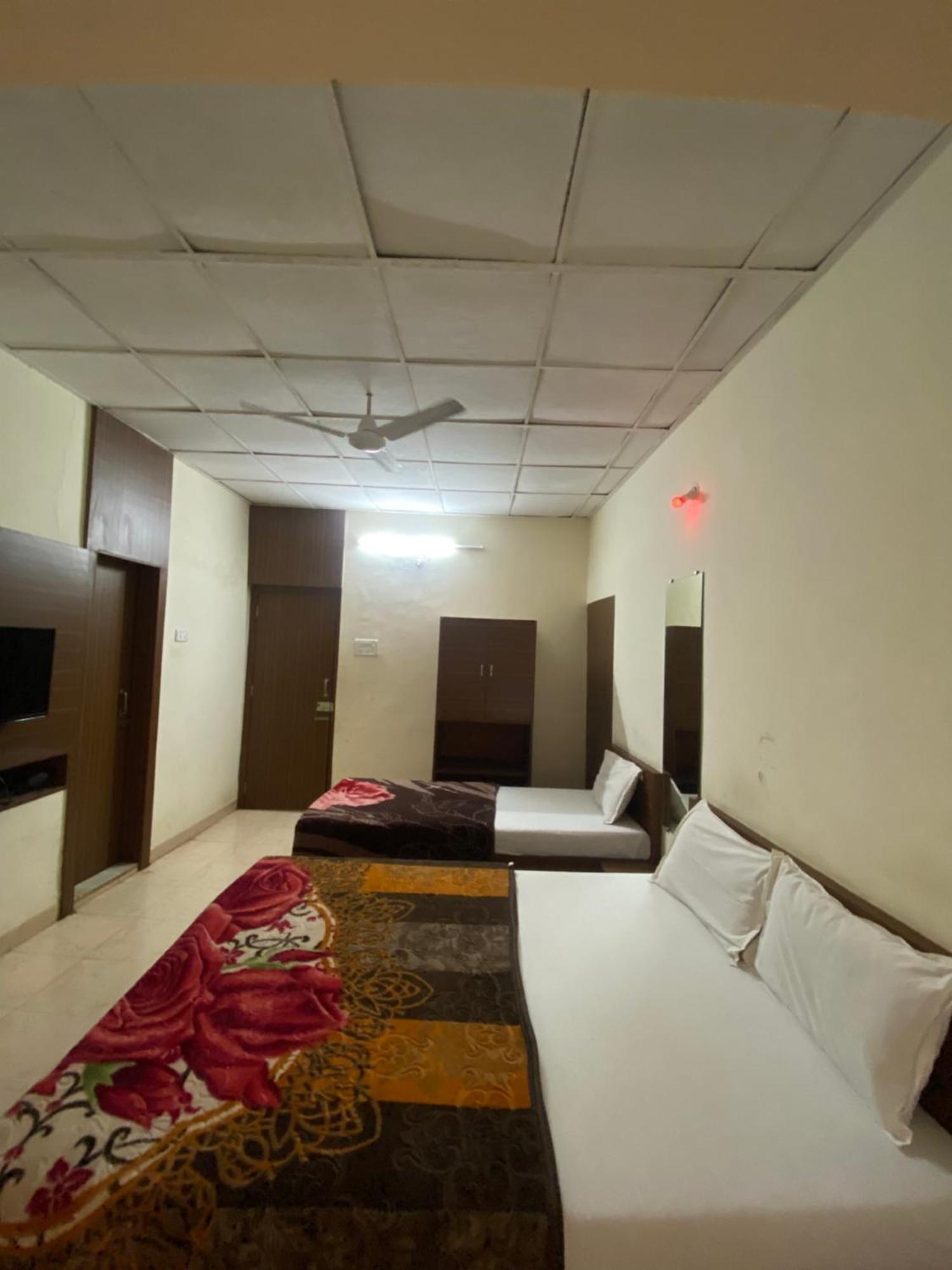 Jewel Resort Lonavala Ngoại thất bức ảnh