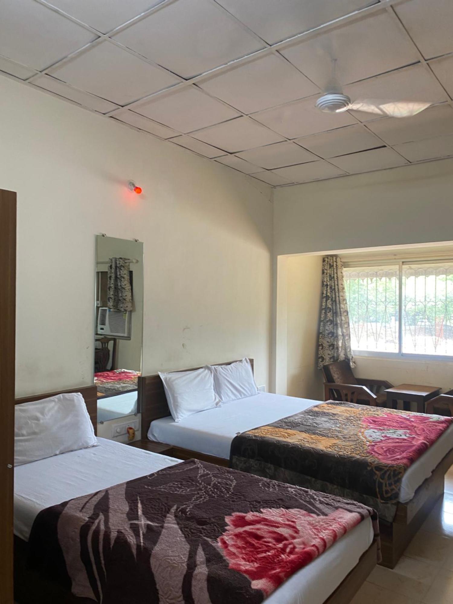 Jewel Resort Lonavala Ngoại thất bức ảnh